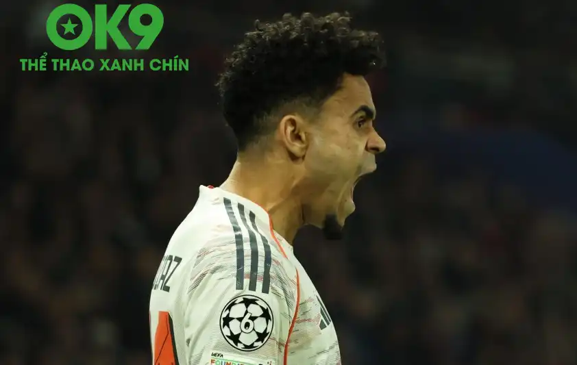 OK9 Champions League: Bayern Munich chấp người vẫn khiến PSG ôm hận!