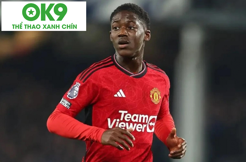 MU gây tranh cãi vì quy định giá bán của Kobbie Mainoo